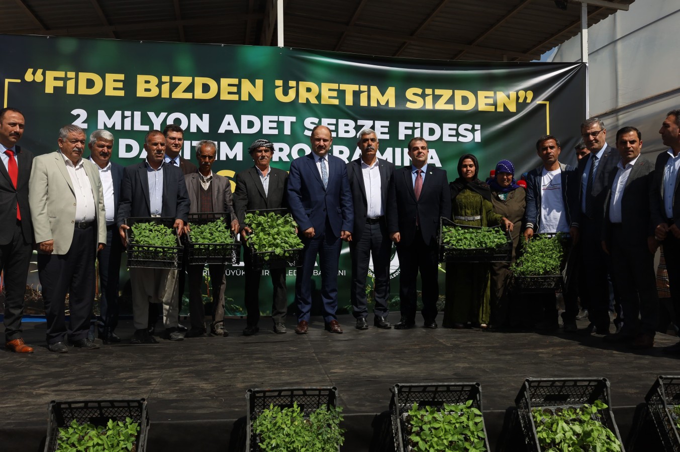 Şanlıurfa'da 2 milyon fide çiftçilere ücretsiz dağıtıldı!